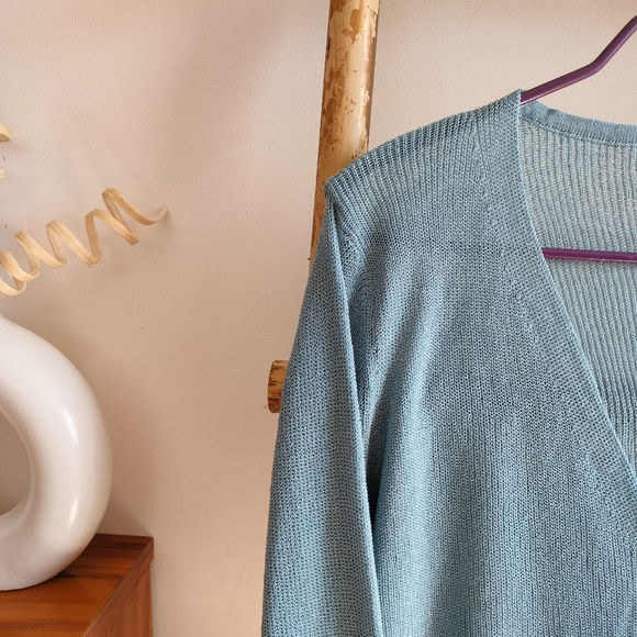 🎂 Bell Sleeve Light Blue Cardigan - Picture 3 of 15